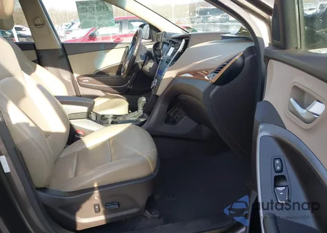 2014 Hyundai Santa Fe Sport 2.4L z USA, uszkodzony, nr VIN 5XYZUDLB5EG136383